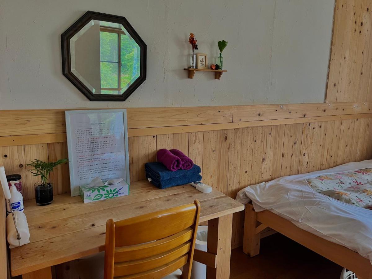 Отель Azumino Backpackers 山の風 Matsukawa Экстерьер фото